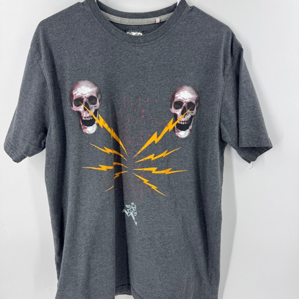 Play‎ Cloths Mens Graphic T-Shirt Charcoal Gray Skulls Lightning Bolt Sz  L